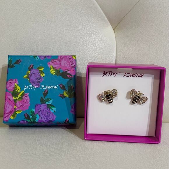 Betsy Johnson Bumble Bee Earrings - Picture 1 of 7